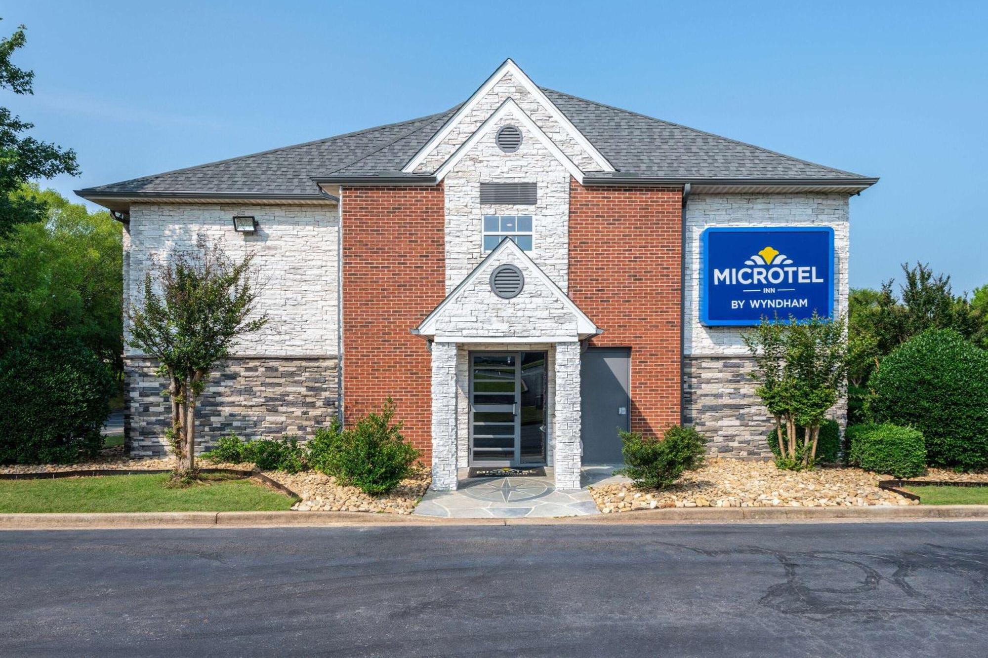 Microtel By Wyndham Spartanburg 2*